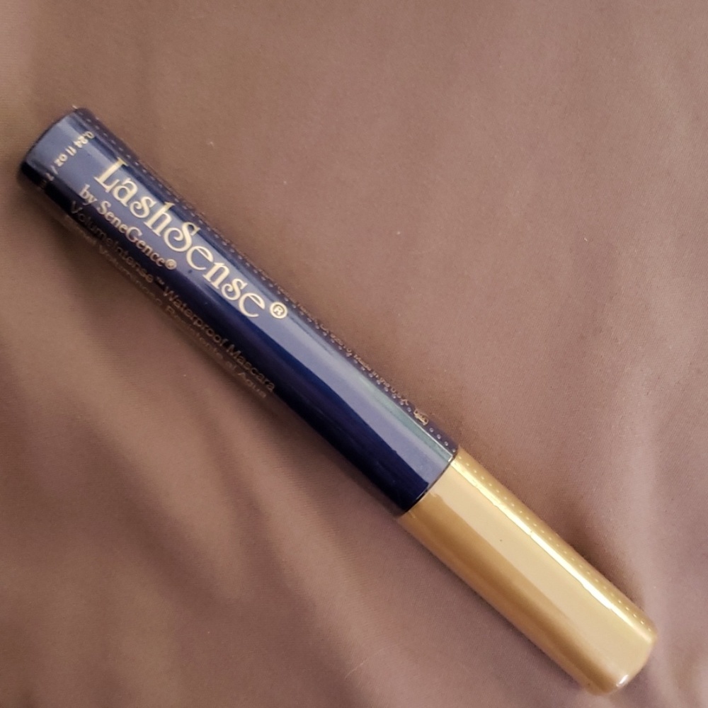 Lashsense